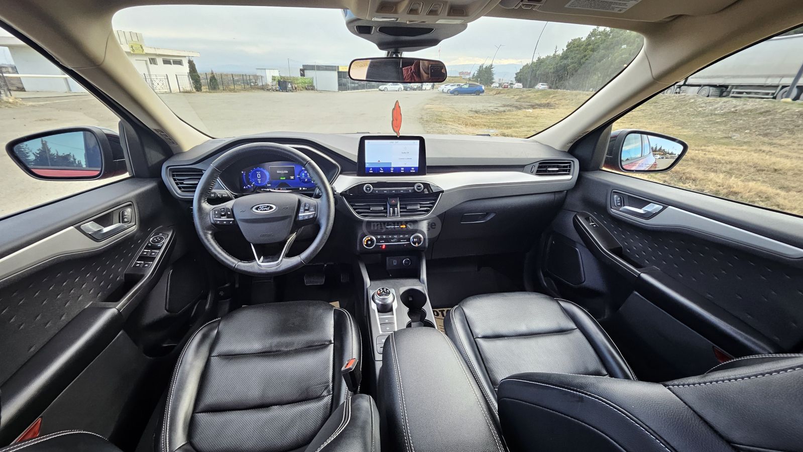 Ford Escape - фото 6