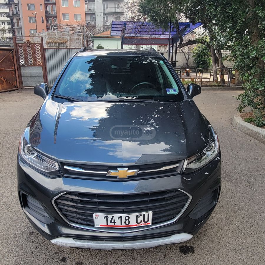 Chevrolet Trax - фото 1