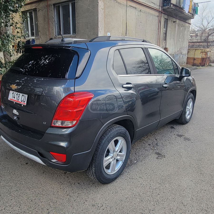 Chevrolet Trax - фото 5