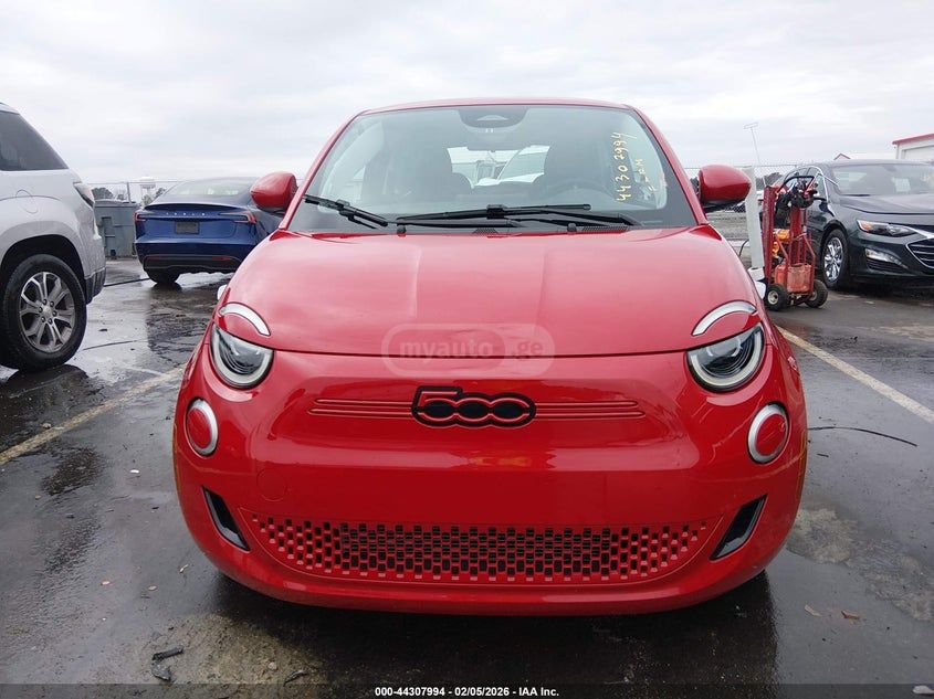 Fiat 500e 2024 — миниатюра 12