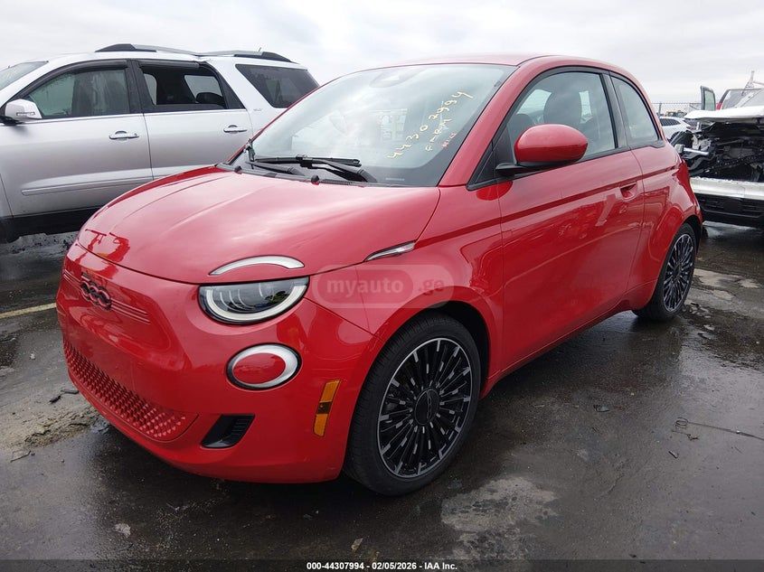 Fiat 500e 2024 — миниатюра 2