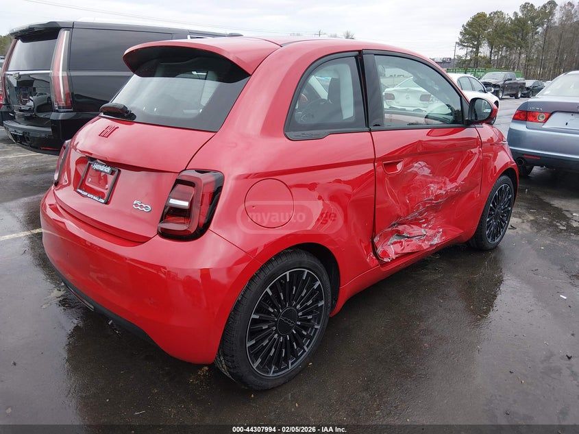 Fiat 500e 2024 — миниатюра 4