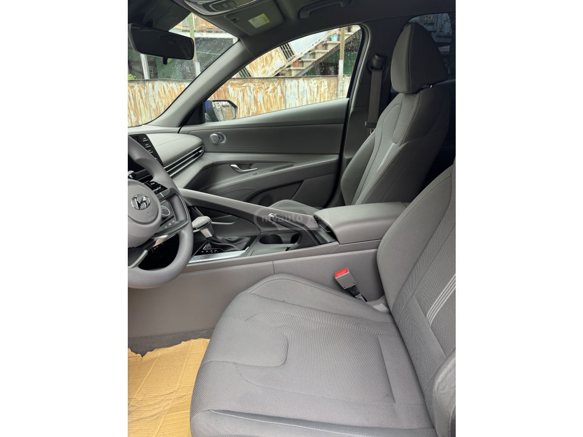 Hyundai Elantra - фото 8