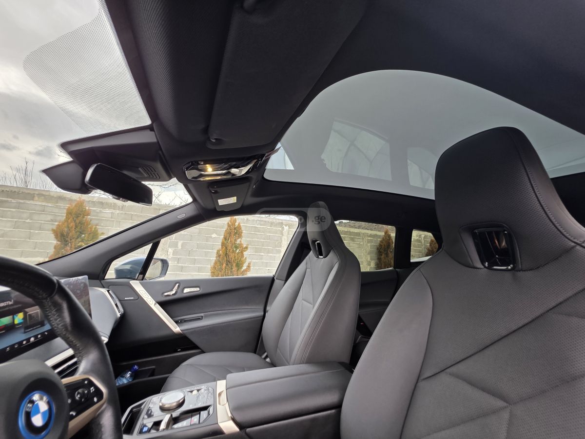 BMW IX - фото 5
