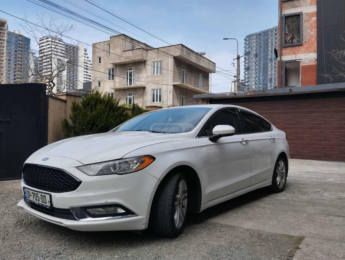Ford Fusion - фото 6