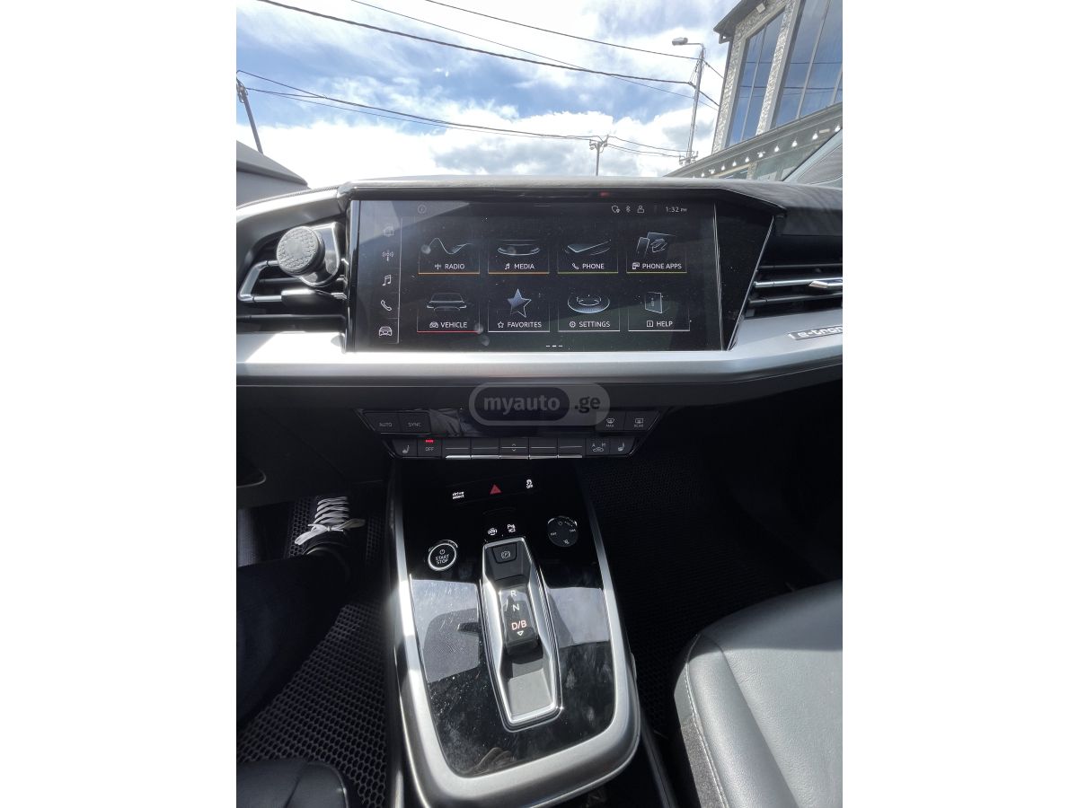 Audi Q4 E-Tron - фото 11