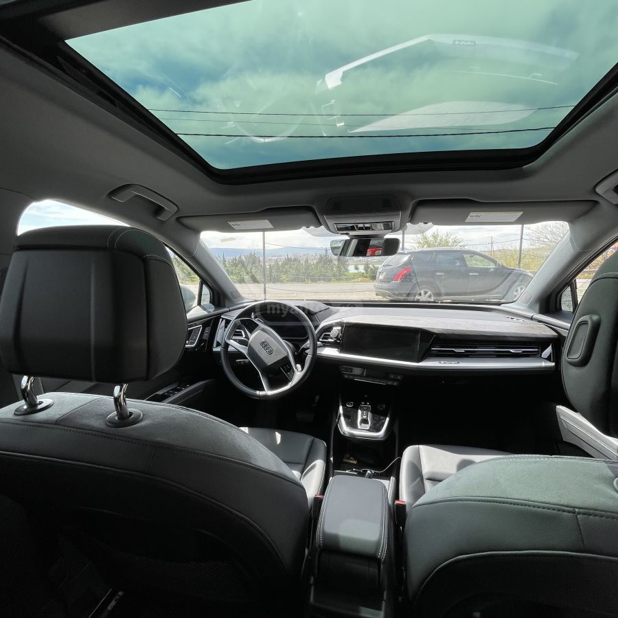 Audi Q4 E-Tron - фото 7