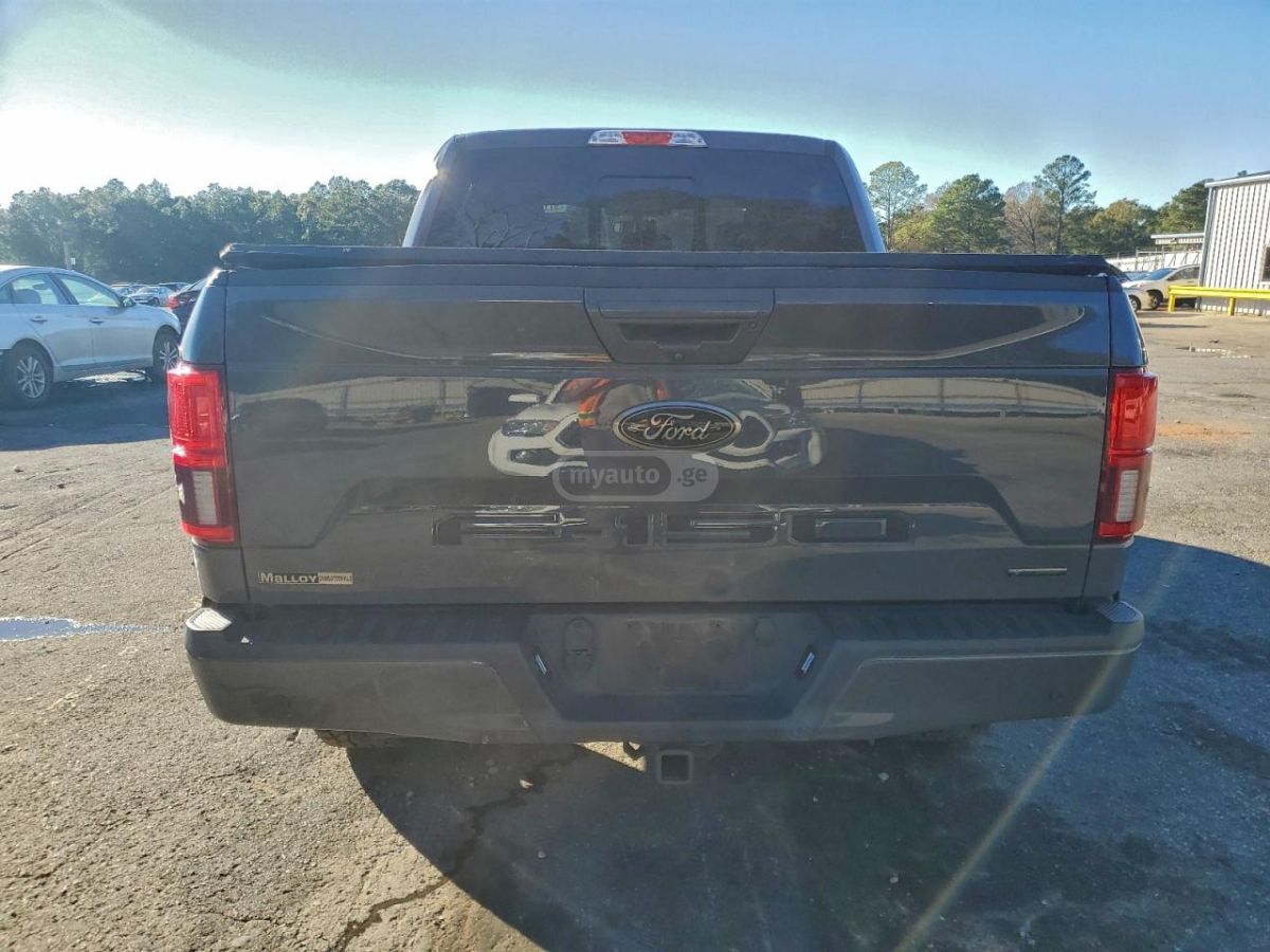 Ford F150 - фото 6