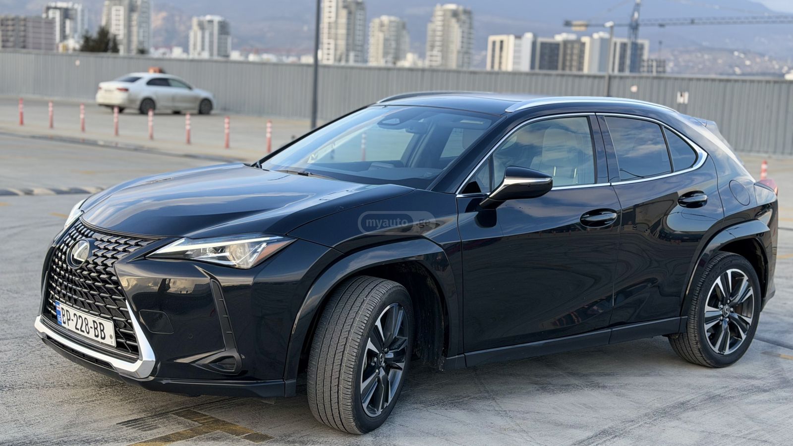 Lexus UX 250 h 2024 — миниатюра 9
