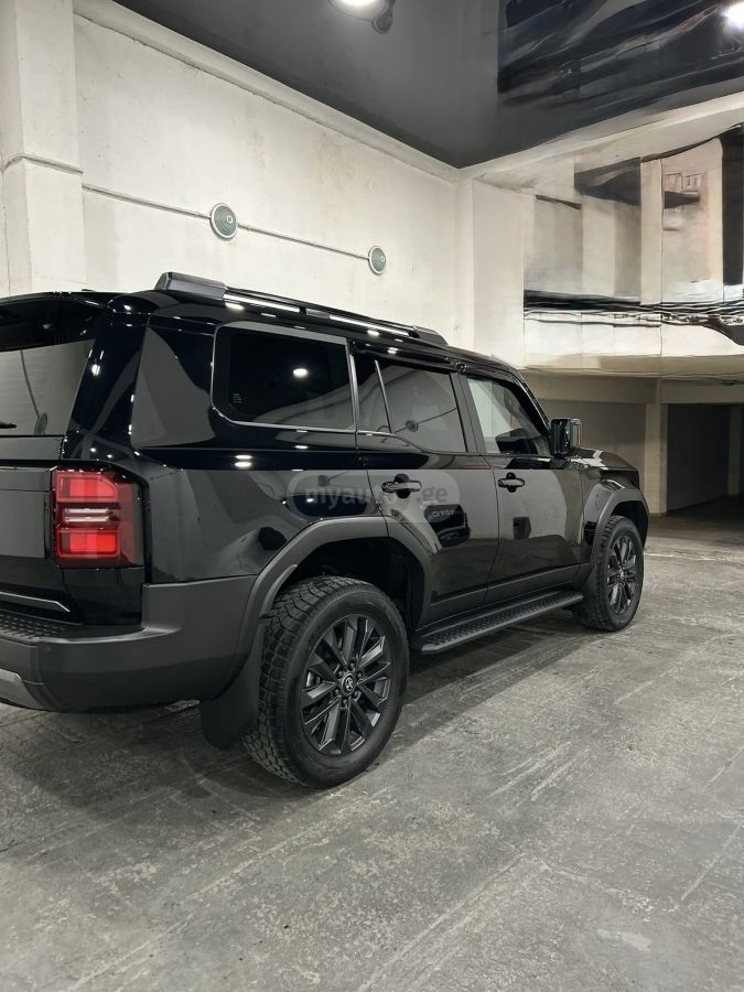 Toyota Land Cruiser Prado - фото 1