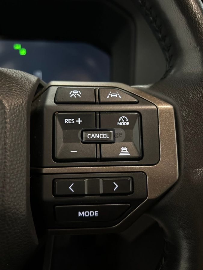 Toyota Land Cruiser Prado - фото 12