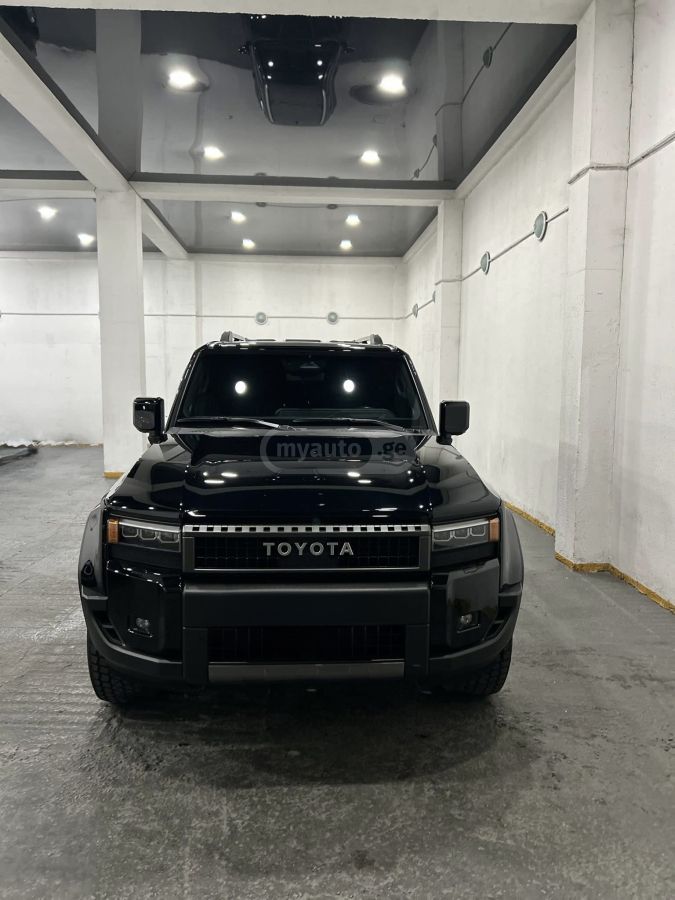 Toyota Land Cruiser Prado - фото 4