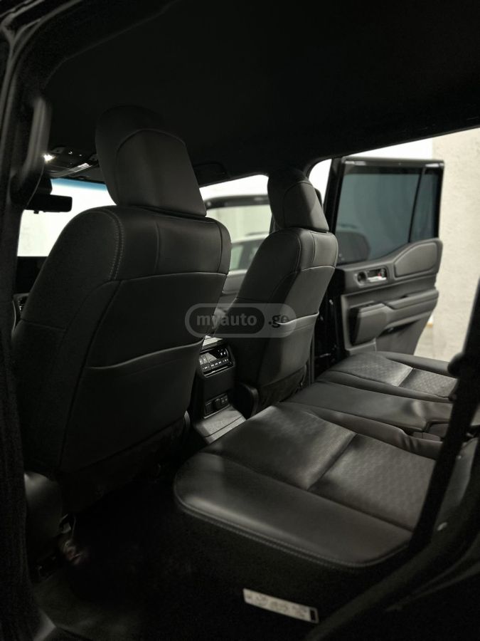 Toyota Land Cruiser Prado - фото 7