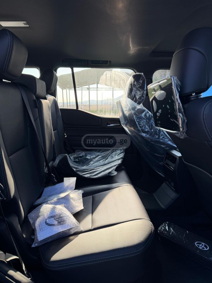 Toyota Land Cruiser Prado - фото 5