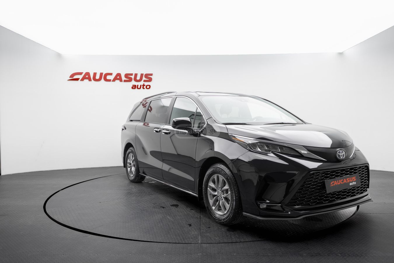 Toyota Sienna Toyota Sienna 2025 — миниатюра 3