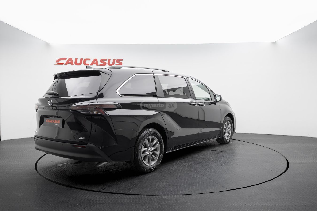 Toyota Sienna Toyota Sienna 2025 — миниатюра 4