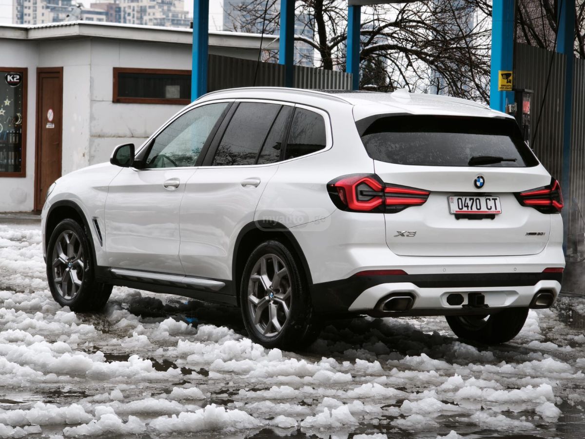 BMW X3 - фото 3