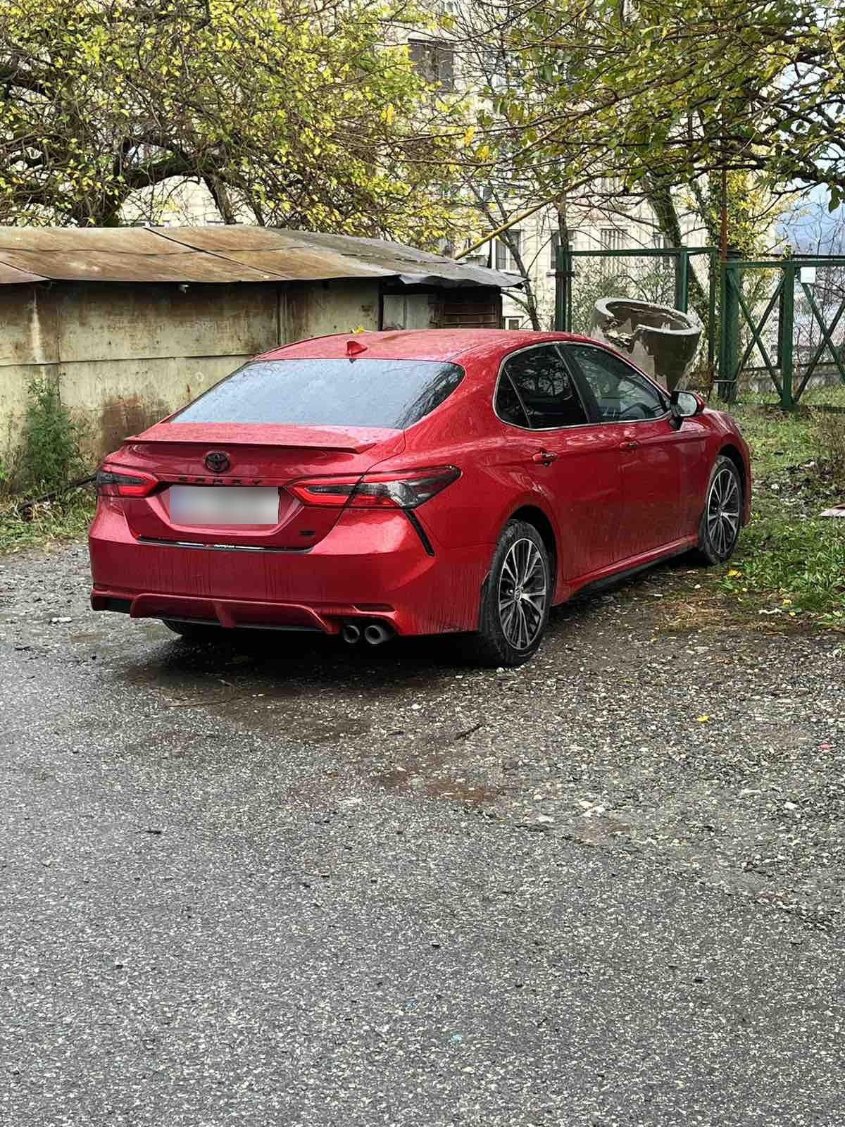 Toyota Camry - фото 3