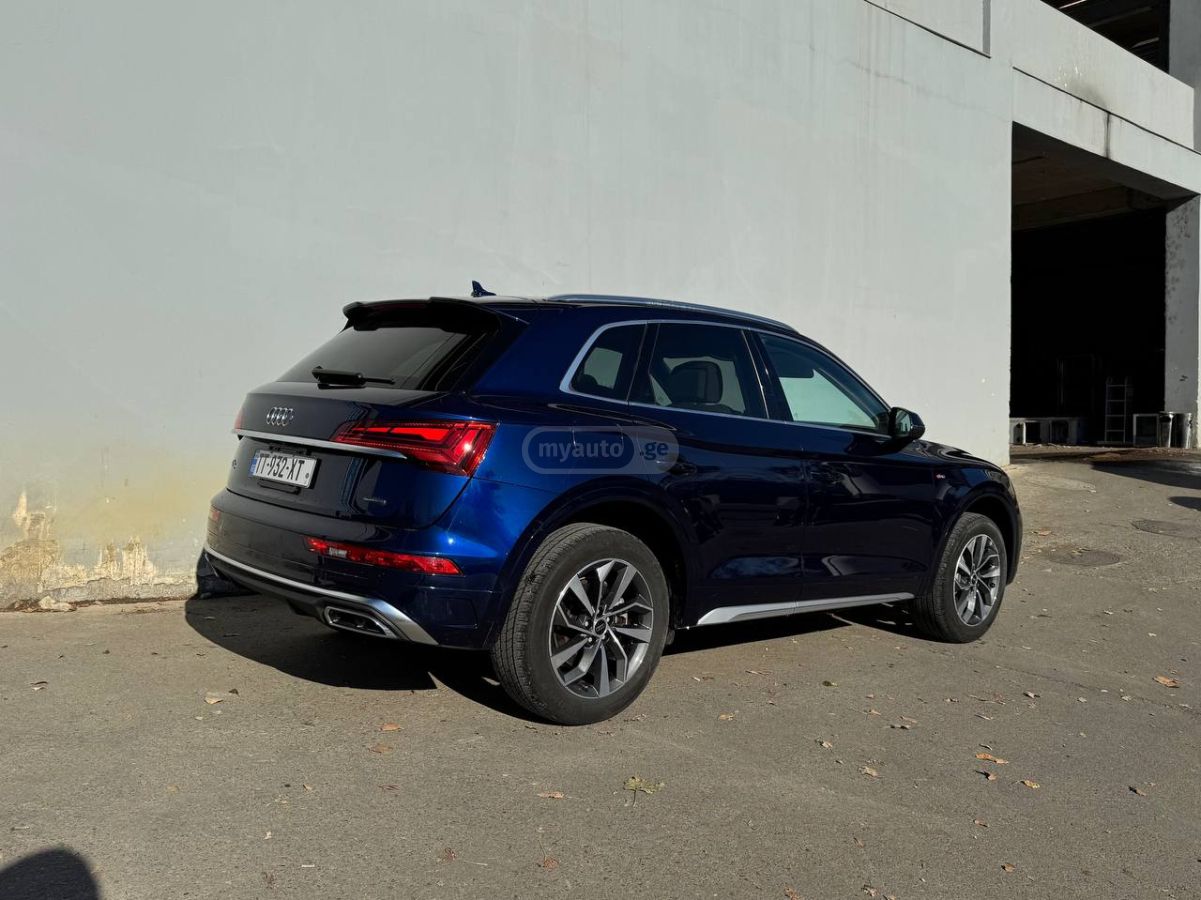 Audi 45 S line Premium 4dr All-Whee — миниатюра 5