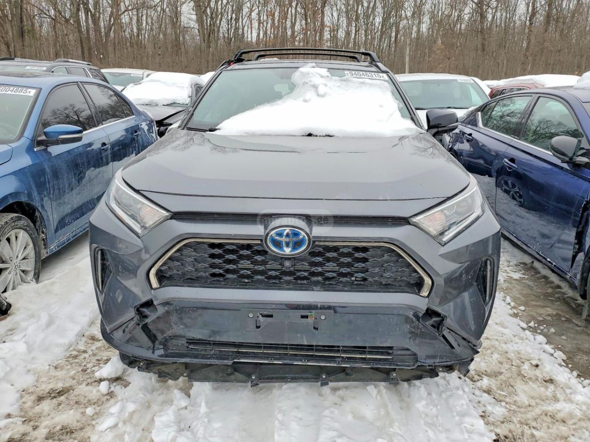 Toyota RAV 4 - фото 5