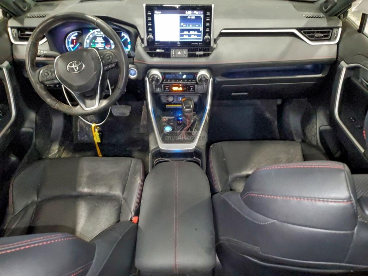 Toyota RAV 4 - фото 8