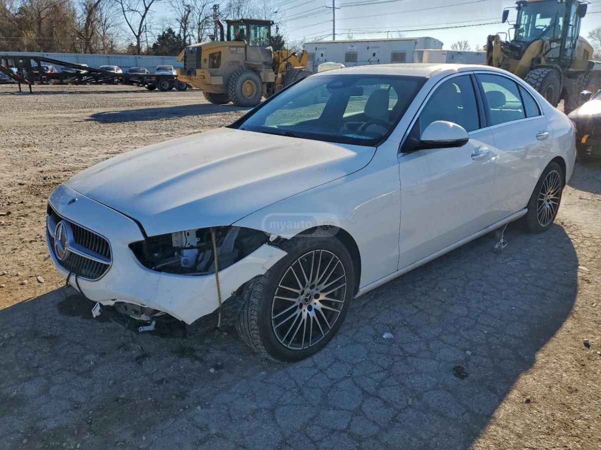 Mercedes-Benz C 300 2024 — миниатюра 1
