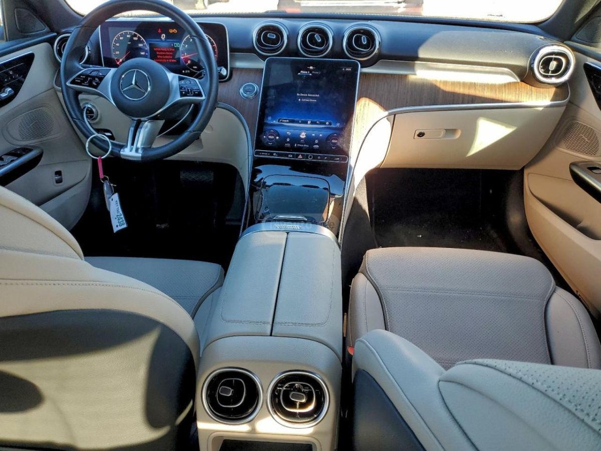 Mercedes-Benz C 300 2024 — миниатюра 8