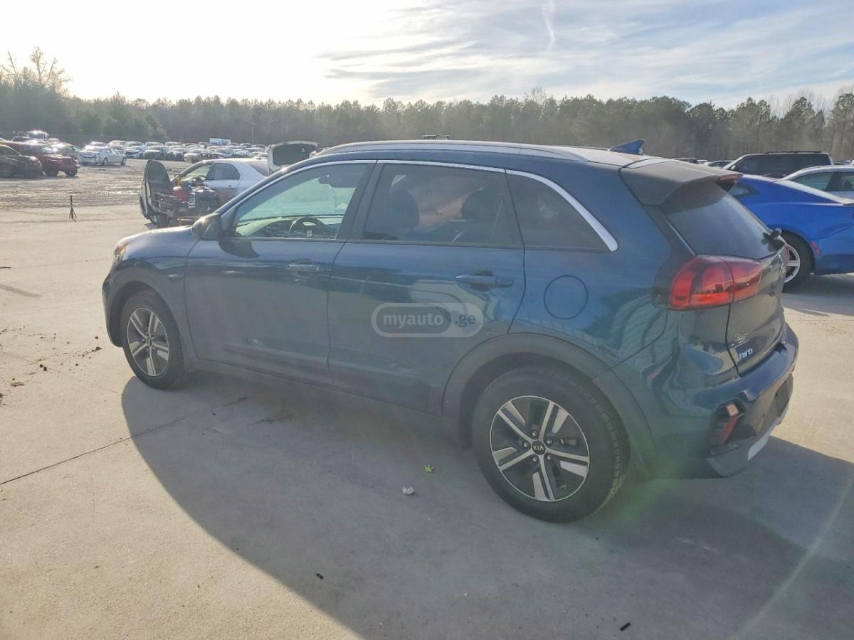 Kia Niro - фото 2