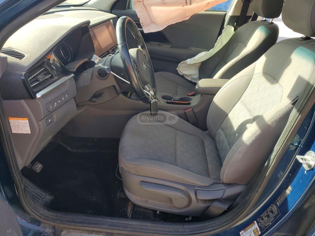 Kia Niro - фото 7