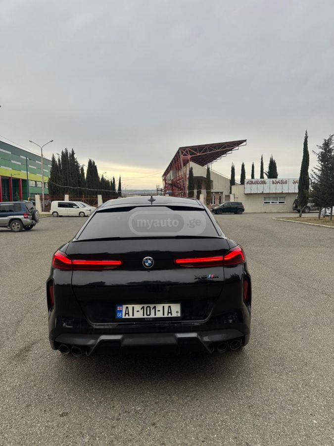 BMW X6 M - фото 5
