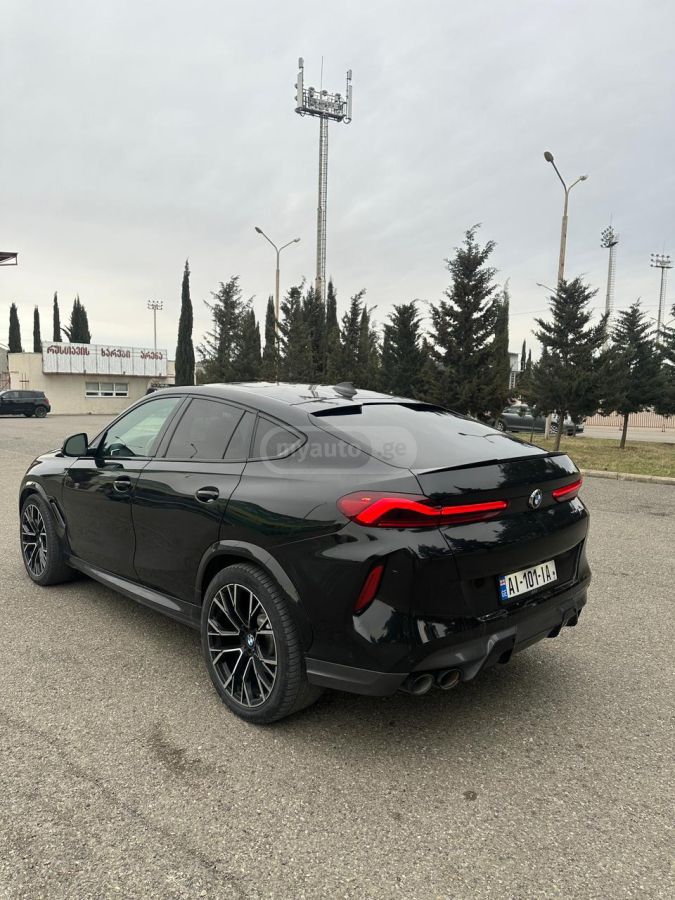 BMW X6 M - фото 7