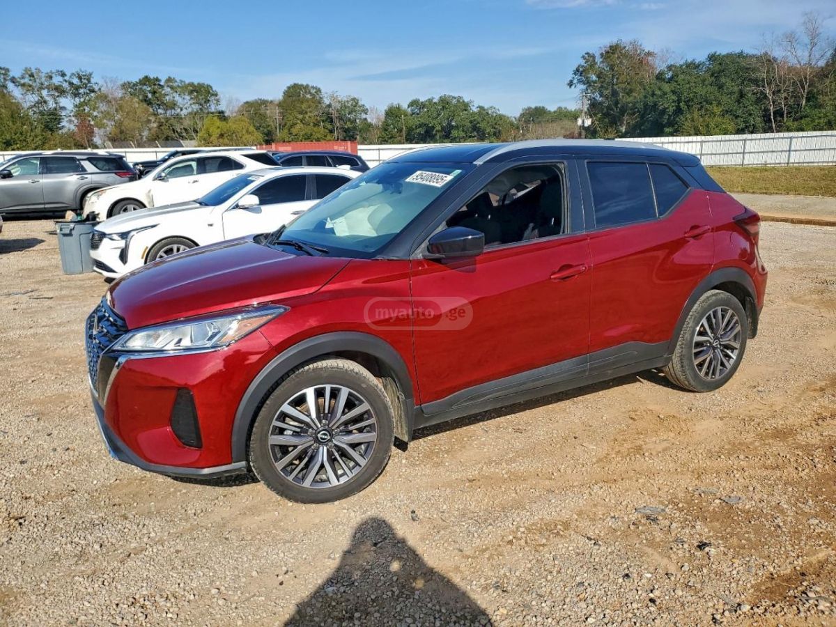 Nissan Kicks - фото 1