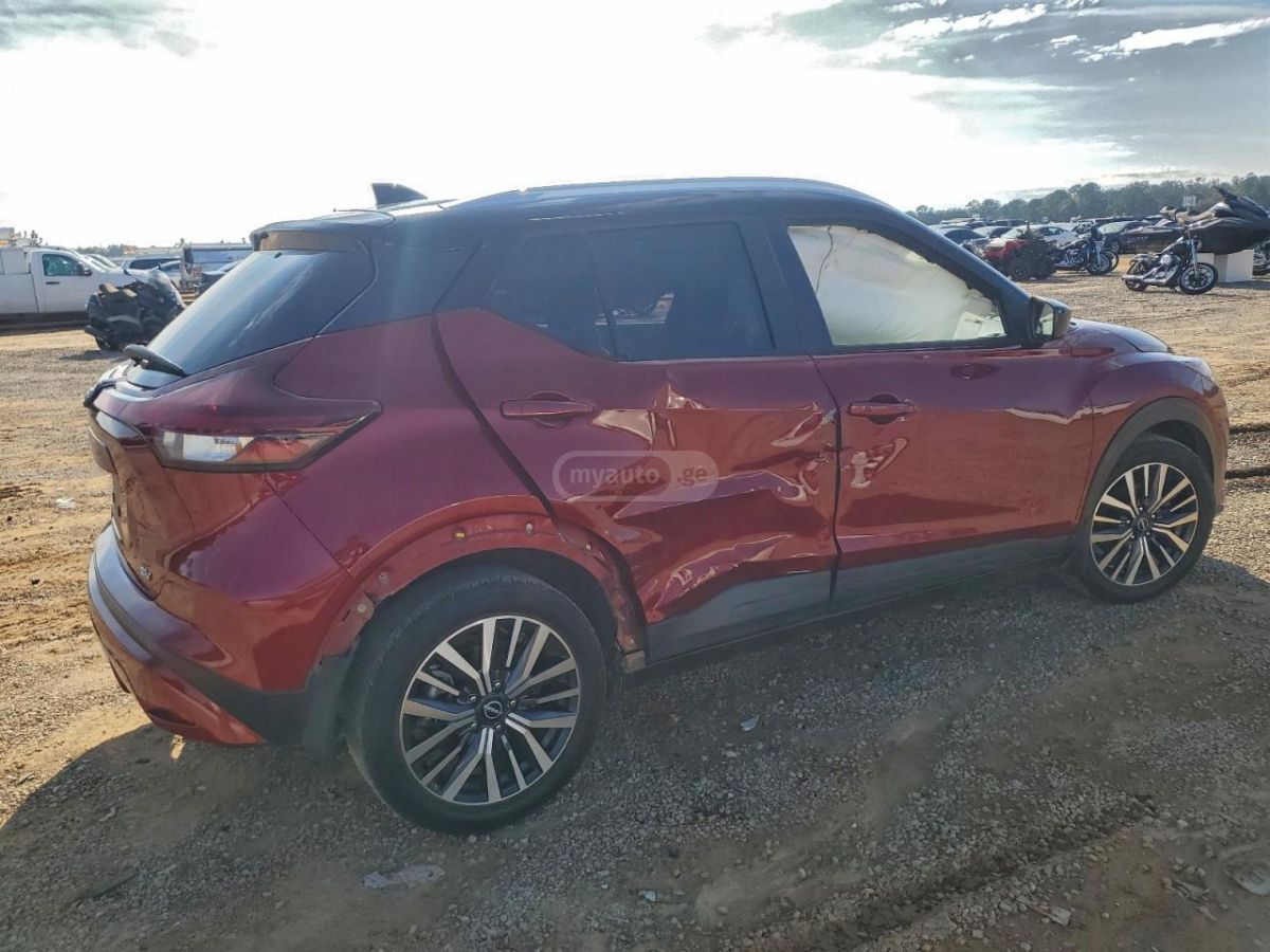 Nissan Kicks - фото 8
