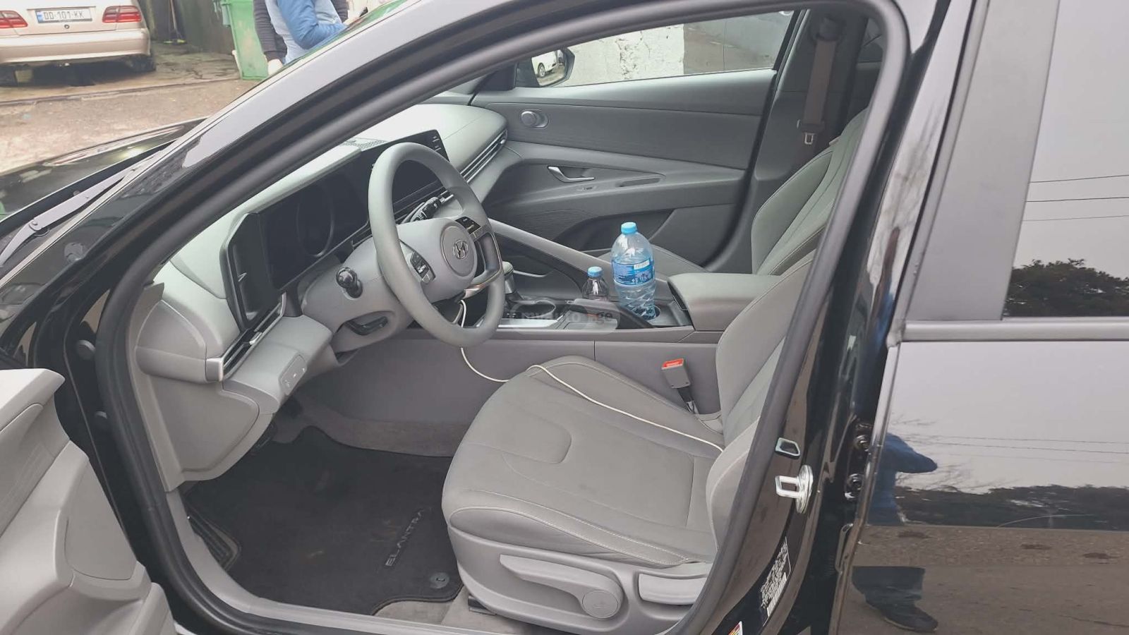 Hyundai SEL 4dr Sedan — миниатюра 6