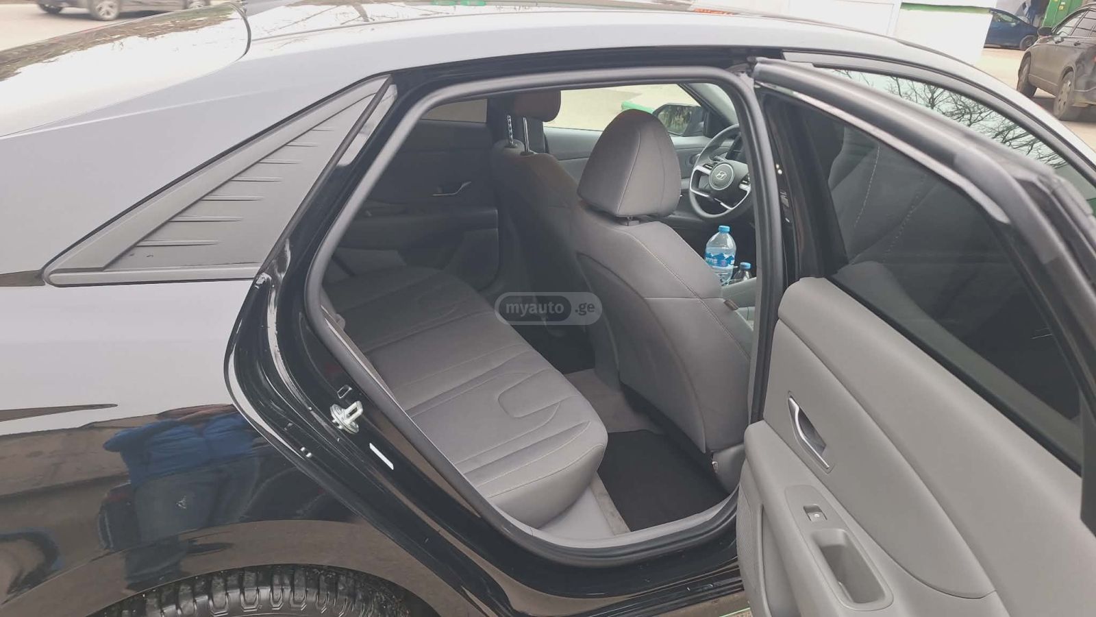 Hyundai SEL 4dr Sedan — миниатюра 7