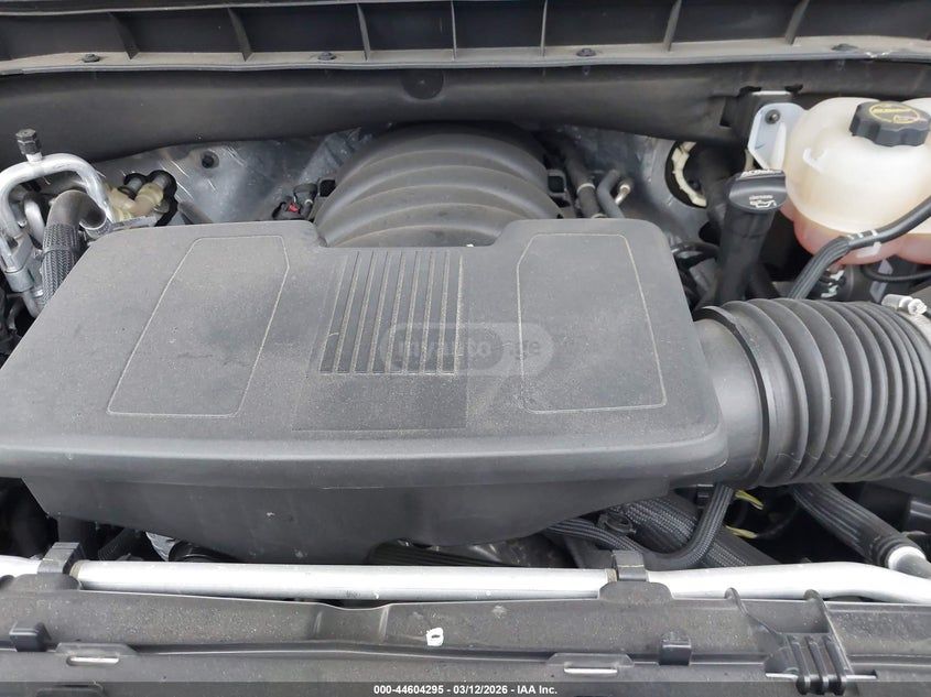 Chevrolet Tahoe 2024 — миниатюра 9