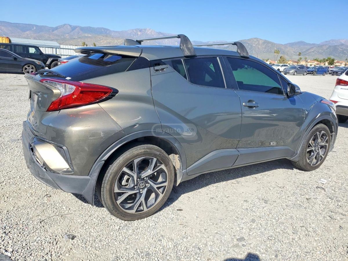 Toyota CHR - фото 3