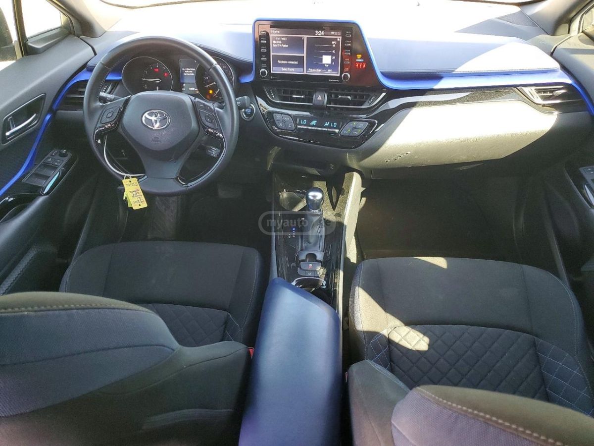 Toyota CHR - фото 8