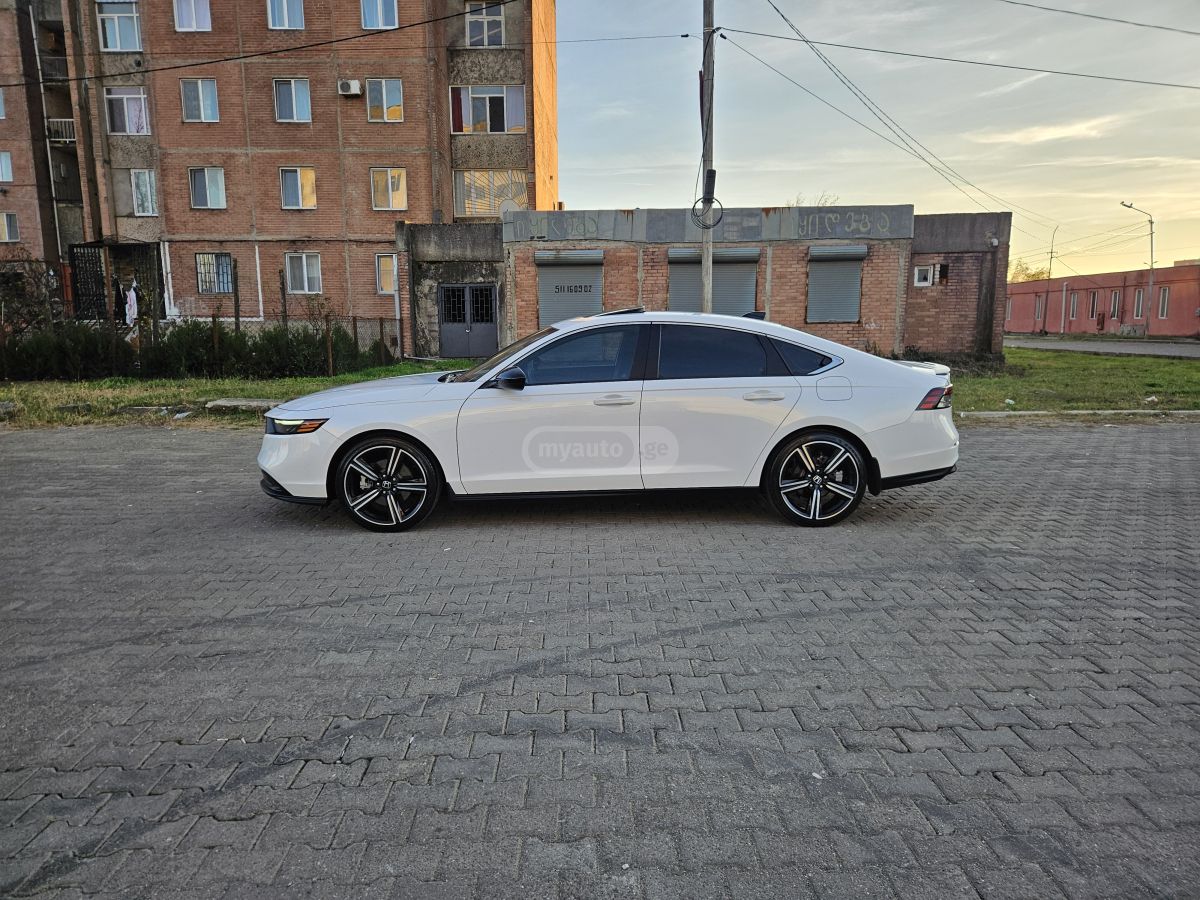 Honda Accord - фото 4