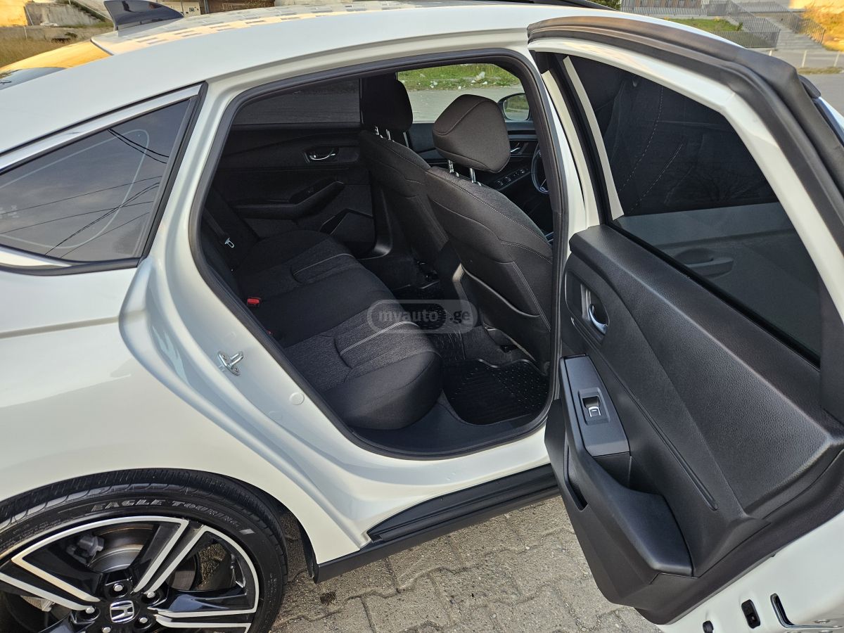 Honda Accord - фото 6