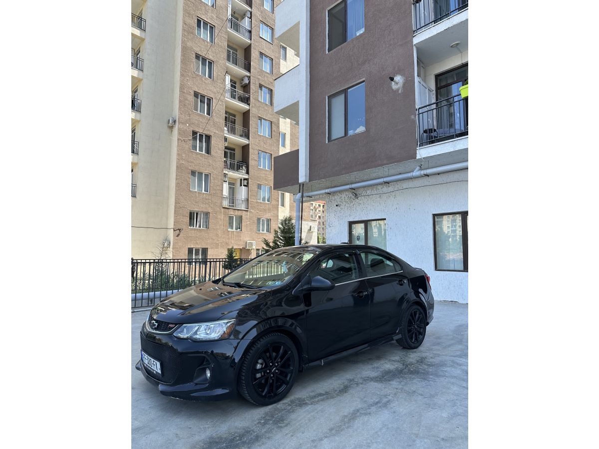 Chevrolet Sonic - фото 5