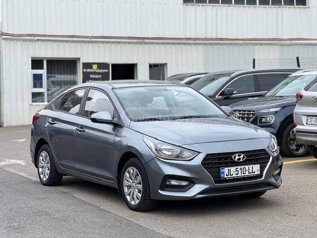 Hyundai Accent - фото 3