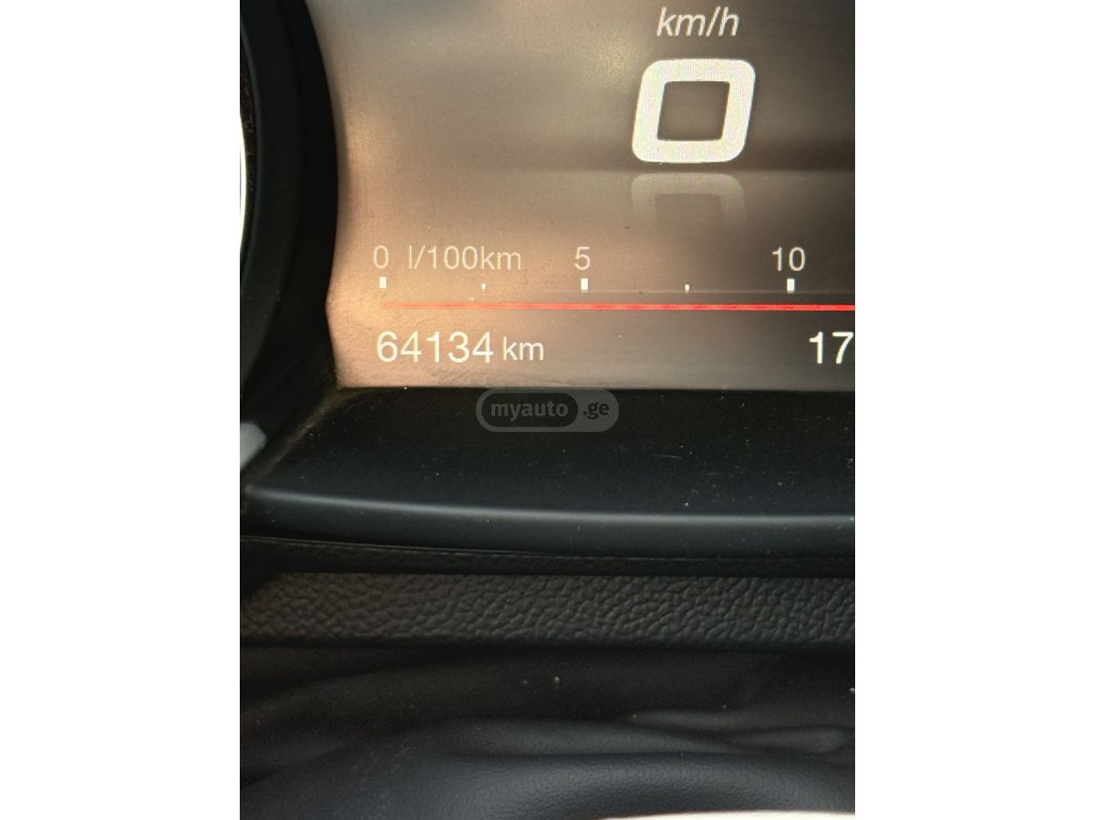 Alfa Romeo Giulia - фото 10