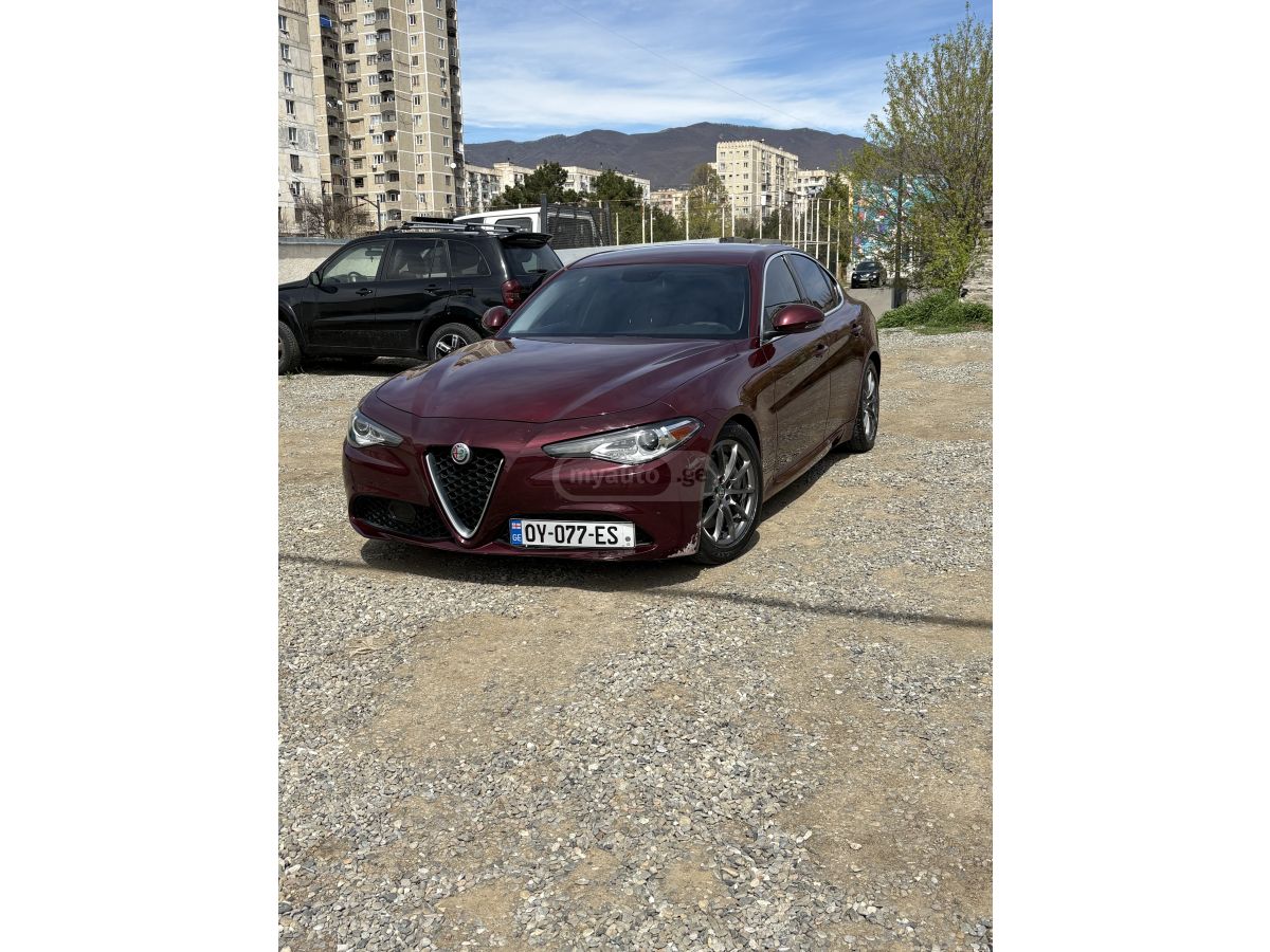 Alfa Romeo Giulia - фото 4
