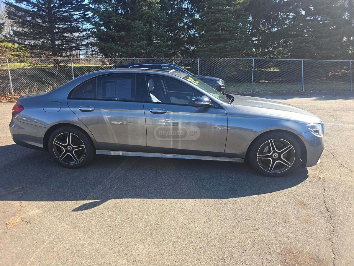 Mercedes-Benz E 350 - фото 4