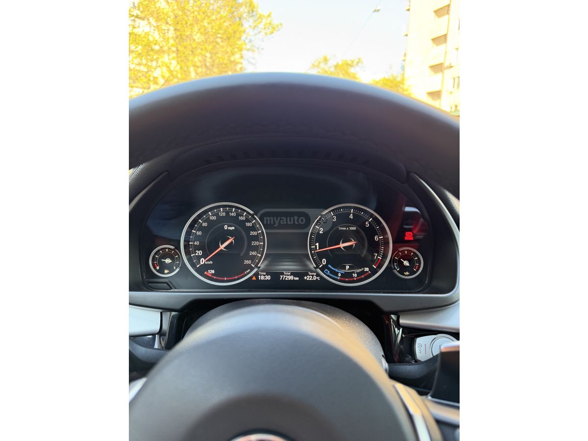 BMW X6 - фото 12