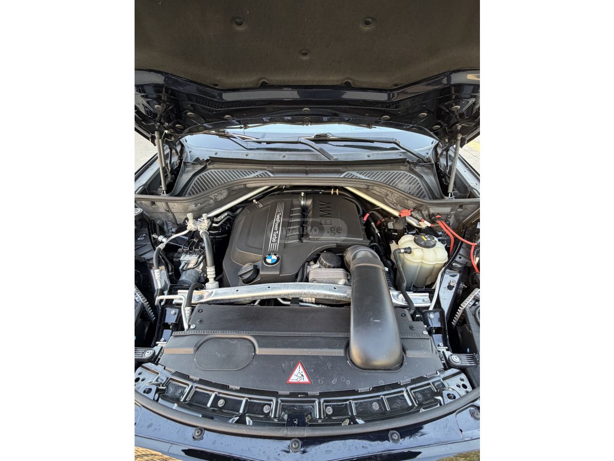 BMW X6 - фото 13