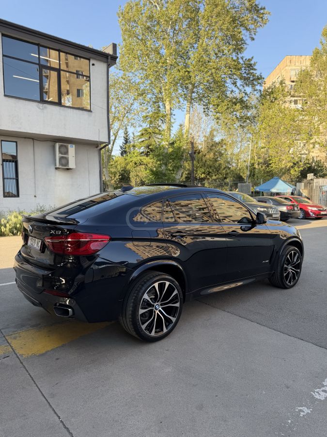 BMW X6 - фото 4