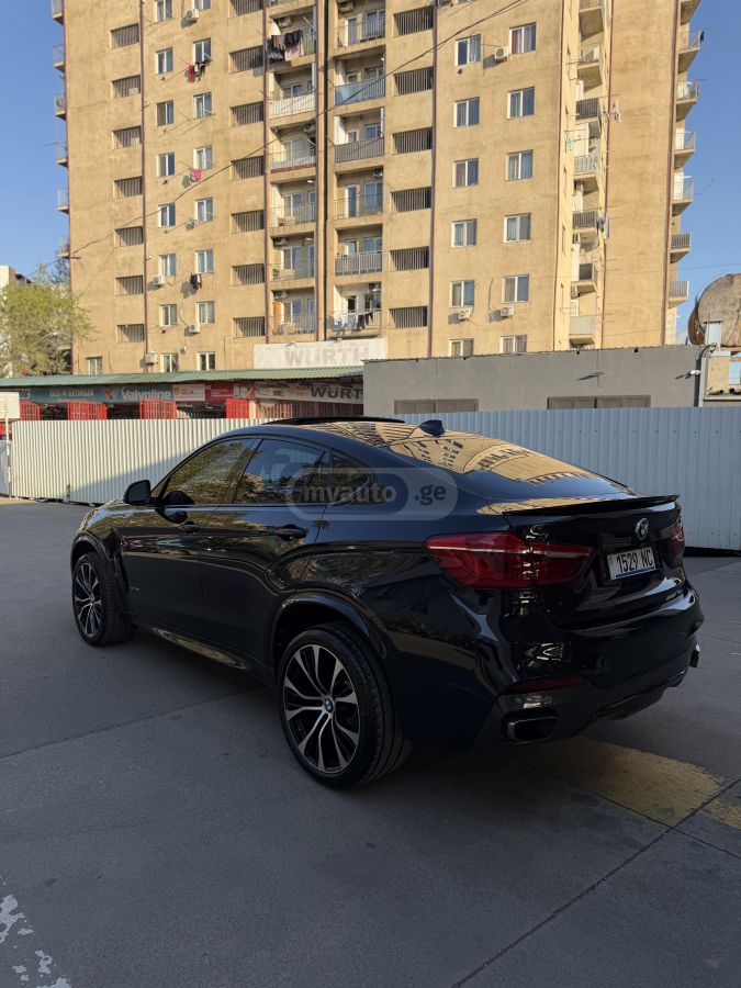 BMW X6 - фото 5