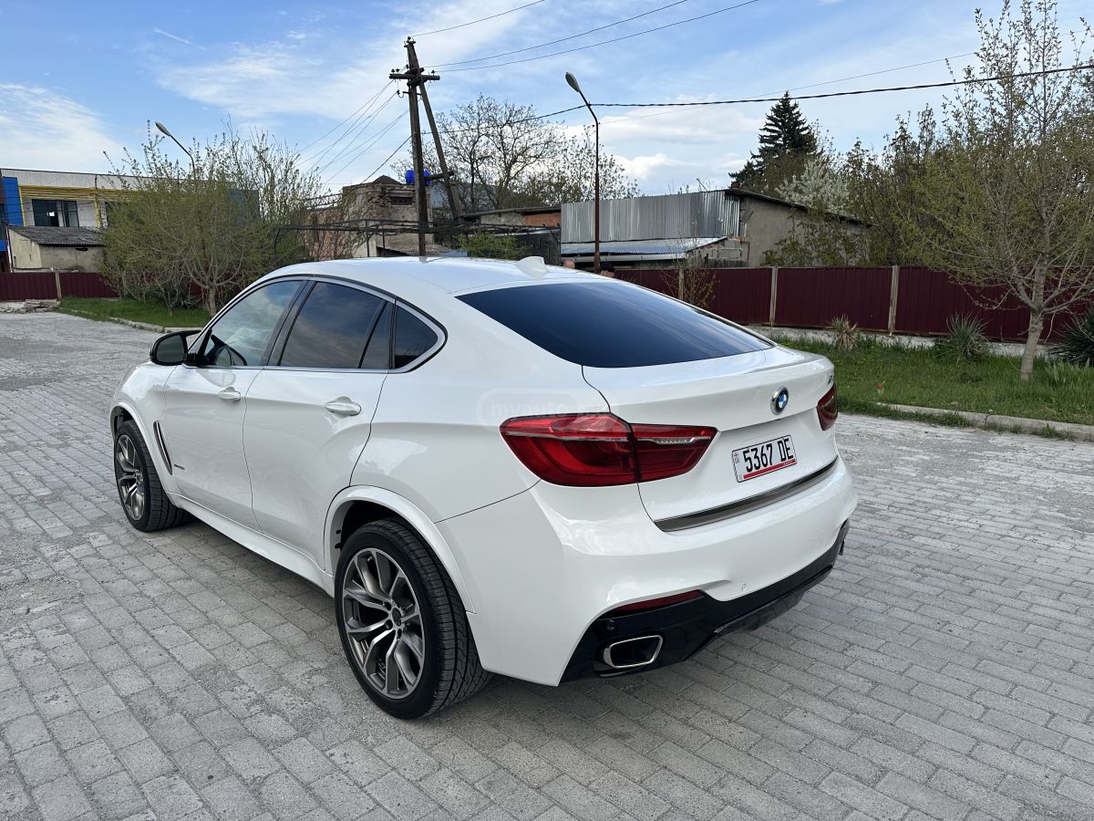 BMW X6 - фото 4